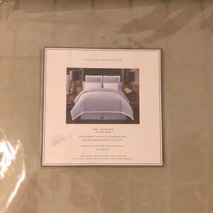 NEW - Kate Spade Noel King size Duvet Cover HTF